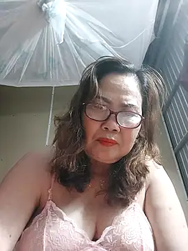 Snapshot of cuncon7700 chatting on March 25, 2026, 1:39 pm cuncon7700 online show from March 25, 2026, 1:39 pm