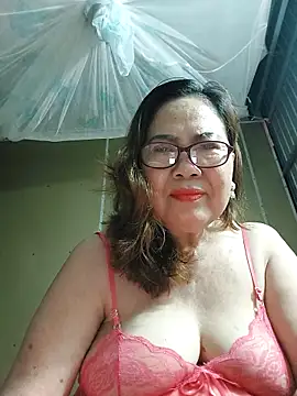 Snapshot of cuncon7700 chatting on March 31, 2026, 10:10 pm cuncon7700 online show from March 31, 2026, 10:10 pm