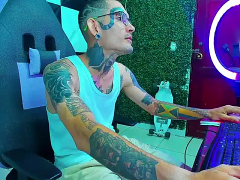 Boy tatto77 online show from June 21, 2026, 1:08 am