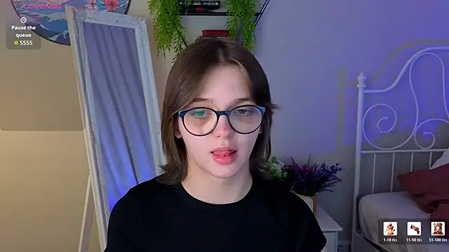 LetoriaNotley online show from March 13, 2026, 8:59 pm