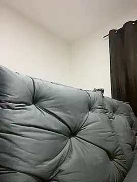 Nini  online show from March 17, 2026, 10:13 pm