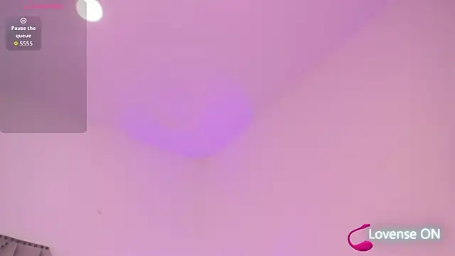 amber  ferrera online show from April 10, 2026, 8:57 pm