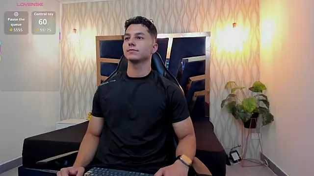 Noah Clarkk online show from April 6, 2026, 5:25 pm