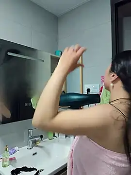 zzdd999 online show from March 6, 2026, 9:06 am