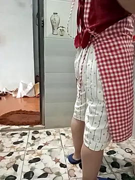 Snapshot of Sweet-Berryy chatting on March 22, 2026, 11:41 pm Sweet-Berryy online show from March 22, 2026, 11:41 pm