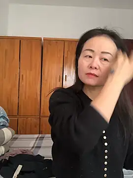 yunyun52012 online show from January 12, 2026, 7:24 am