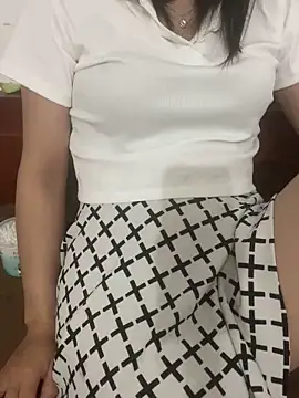 waki-lusy online show from May 15, 2026, 6:42 am