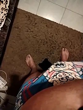 BHugo85269 online show from February 8, 2026, 6:22 pm