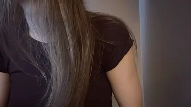 lisa montana online show from February 23, 2026, 6:22 am