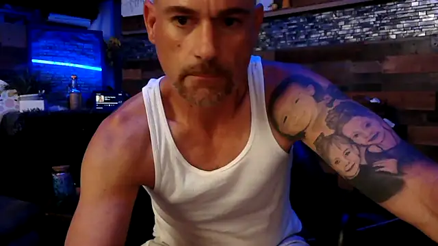 MISTERANDDEMI online show from May 22, 2026, 12:22 pm
