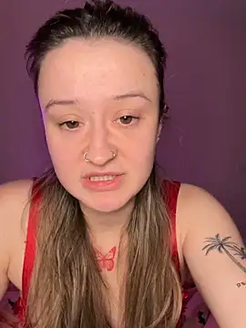 Snapshot of LilyLuck_ chatting on January 6, 2026, 12:14 am LilyLuck online show from January 6, 2026, 12:14 am