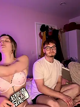 Snapshot of LilyLuck_ chatting on January 8, 2026, 8:11 pm LilyLuck online show from January 8, 2026, 8:11 pm