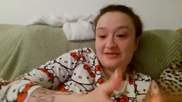 Snapshot of LilyLuck_ chatting on March 2, 2026, 9:10 pm LilyLuck online show from March 2, 2026, 9:10 pm