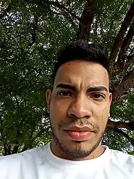 Moreno latino sex online show from December 22, 2025, 6:05 pm