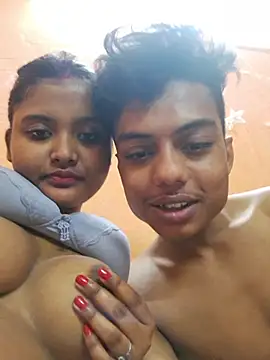 Babyx00 online show from February 6, 2026, 5:49 pm