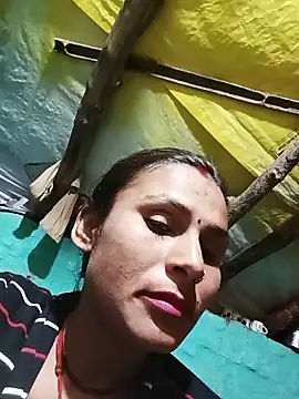 Cuty priti online show from February 5, 2026, 4:44 pm