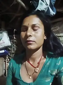 Cuty priti online show from May 25, 2026, 7:42 pm