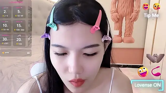 zhnmjx2025 online show from March 23, 2026, 2:21 pm