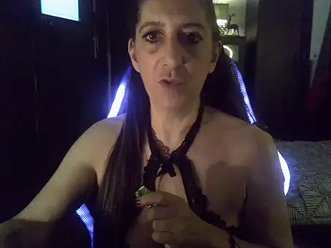 labelgecoquine online show from October 27, 2025, 8:35 pm