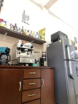 Snapshot of ateneacute chatting on March 27, 2026, 2:06 pm ateneacute online show from March 27, 2026, 2:06 pm