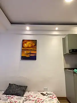 Snapshot of ateneacute chatting on April 6, 2026, 7:04 pm ateneacute online show from April 6, 2026, 7:04 pm