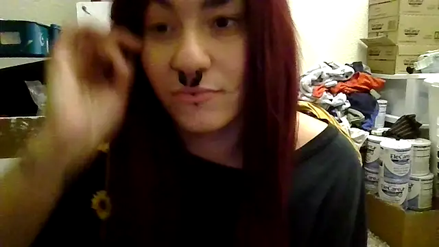 Snapshot of GabbyDaniella chatting on December 20, 2025, 8:32 am GabbyDaniella online show from December 20, 2025, 8:32 am