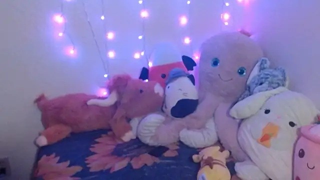 Snapshot of GabbyDaniella chatting on March 2, 2026, 3:52 am GabbyDaniella online show from March 2, 2026, 3:52 am