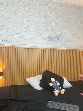 Electra Joness online show from February 5, 2026, 12:26 am