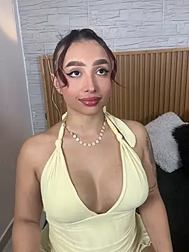 Electra Joness online show from February 19, 2026, 12:28 am