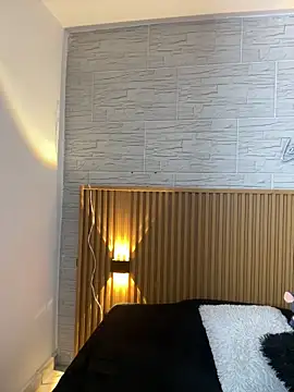 Electra Joness online show from March 1, 2026, 12:23 am