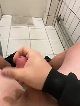 RimmingPussy24 online show from April 2, 2026, 8:34 am