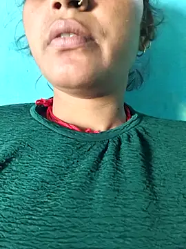 Snapshot of Madhu_cute chatting on February 22, 2026, 4:02 am Madhu cute online show from February 22, 2026, 4:02 am