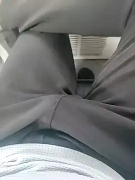 hydhunk26 online show from January 11, 2026, 2:55 pm