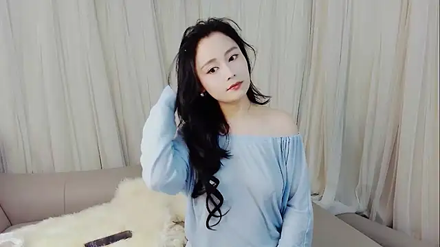 Snapshot of HCOCO chatting on February 24, 2026, 1:42 pm HCOCO online show from February 24, 2026, 1:42 pm