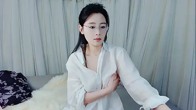 Snapshot of HCOCO chatting on March 1, 2026, 1:35 pm HCOCO online show from March 1, 2026, 1:35 pm