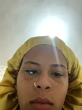 Snapshot of Estrelaa7 chatting on January 15, 2026, 12:59 am Estrelaa7 online show from January 15, 2026, 12:59 am