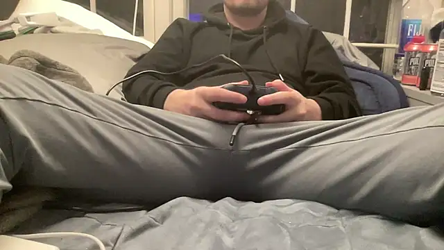 littledrew11 online show from February 23, 2026, 3:04 am