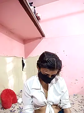 Desipari 777 online show from April 14, 2026, 5:19 pm