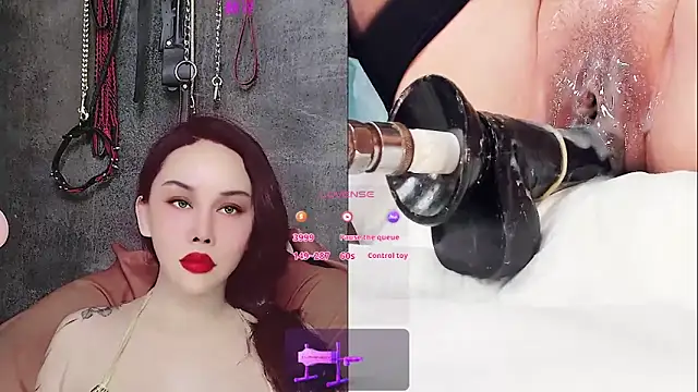 Snapshot of ladyfengyeS010 chatting on May 13, 2026, 2:14 pm ladyfengyeS010 online show from May 13, 2026, 2:14 pm