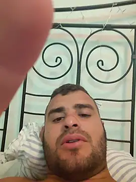 Snapshot of Ricardosafadocassdo chatting on July 6, 2026, 8:33 pm Ricardosafadocassdo online show from July 6, 2026, 8:33 pm