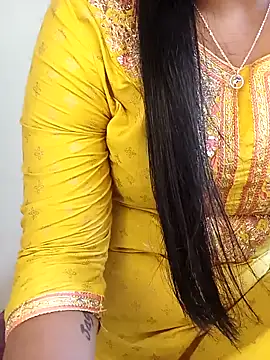 Deshi bhabhi143 online show from April 13, 2026, 7:14 am