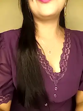 Deshi bhabhi143 online show from April 16, 2026, 1:45 pm