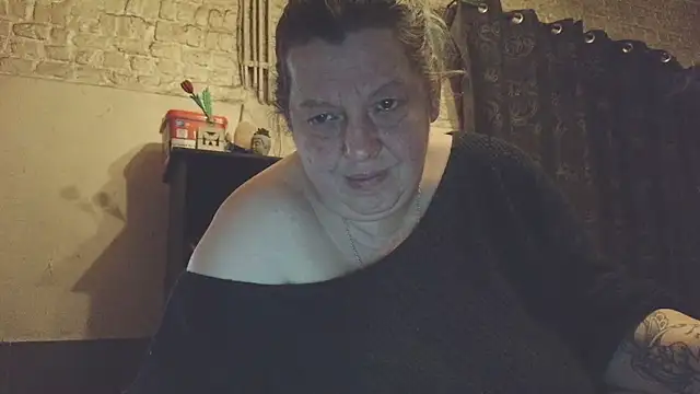 tigresse3 online show from May 15, 2026, 11:34 pm