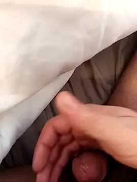 Snapshot of kingmiko12 chatting on February 2, 2026, 12:48 pm kingmiko12 online show from February 2, 2026, 12:48 pm