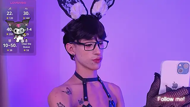 Snapshot of Kitsuneplay_ chatting on February 16, 2026, 7:54 pm Kitsuneplay online show from February 16, 2026, 7:54 pm