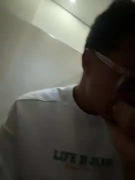 Latin Paisa Boy online show from March 28, 2026, 3:22 pm