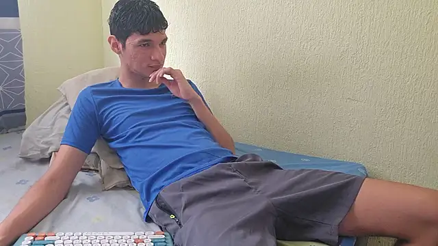 LeonS 20cm online show from February 1, 2026, 5:22 pm