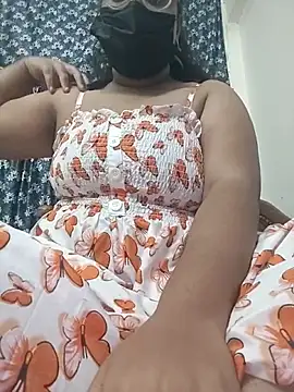 Snapshot of MaggieTelugu-15 chatting on February 18, 2026, 5:36 am MaggieTelugu-15 online show from February 18, 2026, 5:36 am