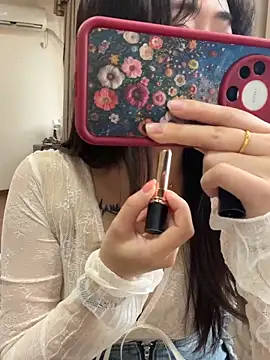 Snapshot of Molly-xiao chatting on February 8, 2026, 3:10 am Molly-xiao online show from February 8, 2026, 3:10 am