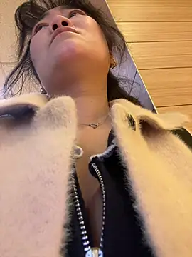 Snapshot of Molly-xiao chatting on February 28, 2026, 7:53 am Molly-xiao online show from February 28, 2026, 7:53 am